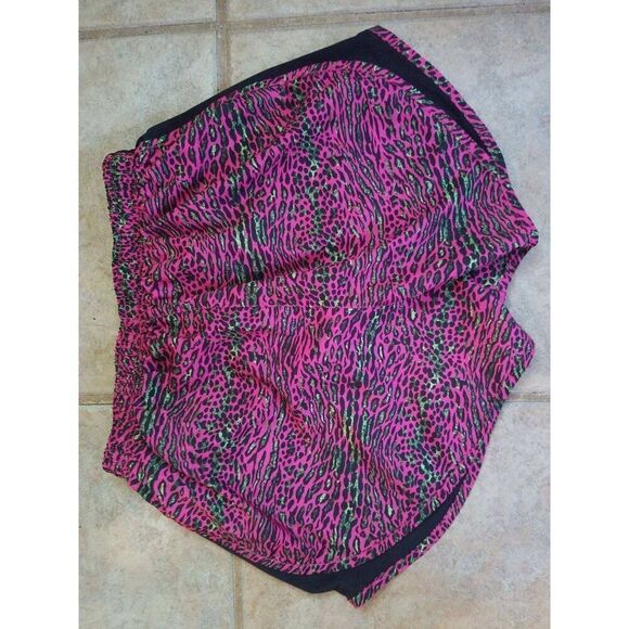 Nike Dri-fit women's running shorts. S - Picture 2 of 4